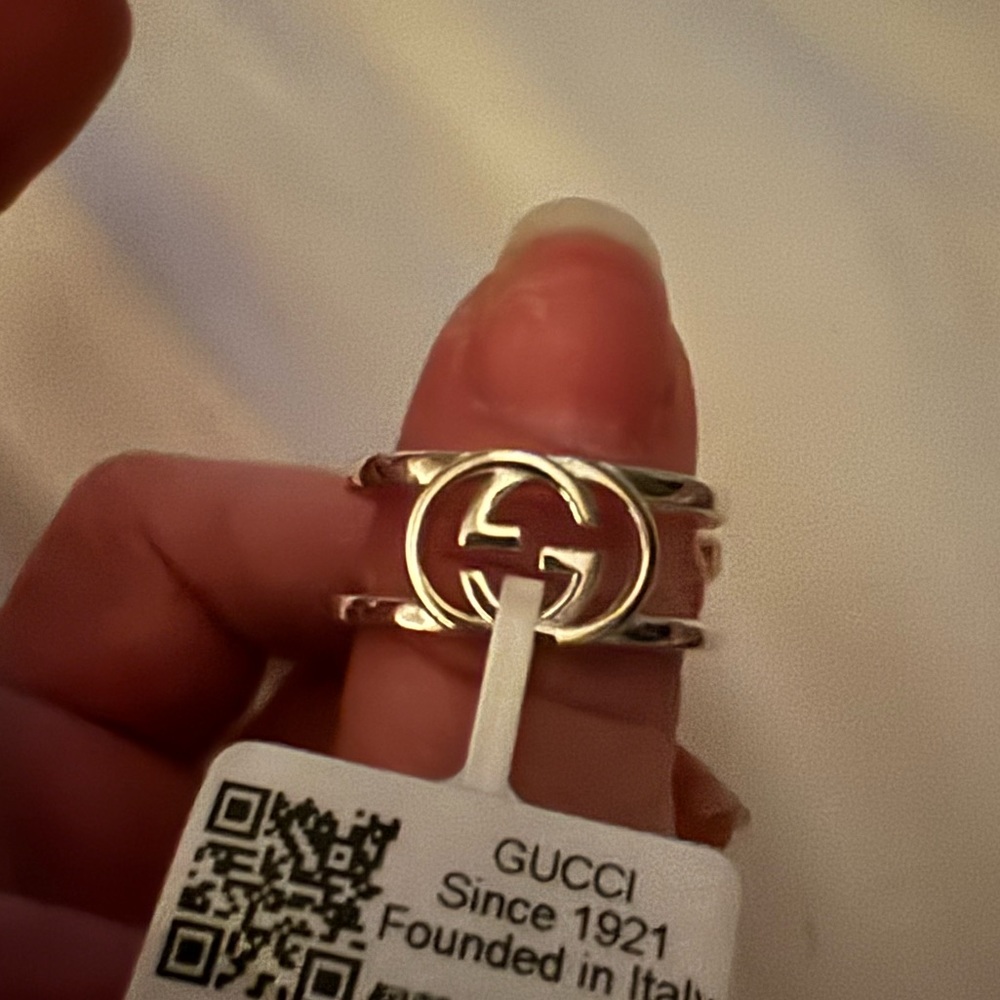 GUCCI INTERLOCKING WIDE OPEN BAND - Picture 7 of 13